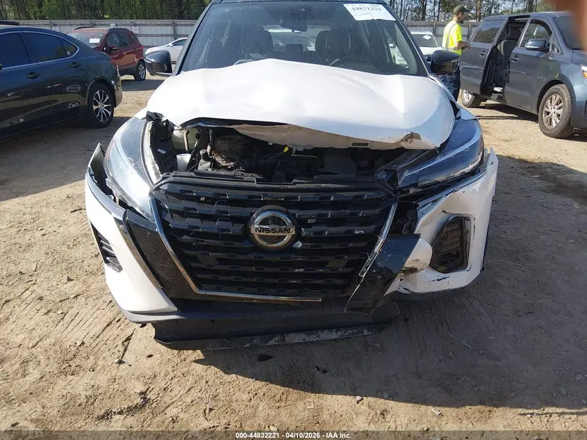 2021 NISSAN KICKS SR XTRONIC CVT