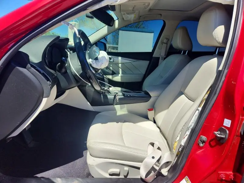 2021 INFINITI Q50 LUXE  
