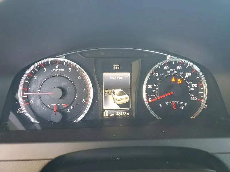 2017 TOYOTA CAMRY SE  