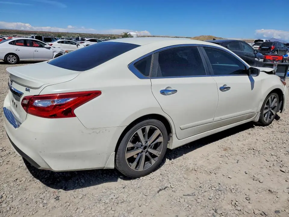 2016 NISSAN ALTIMA 2.5 SR  