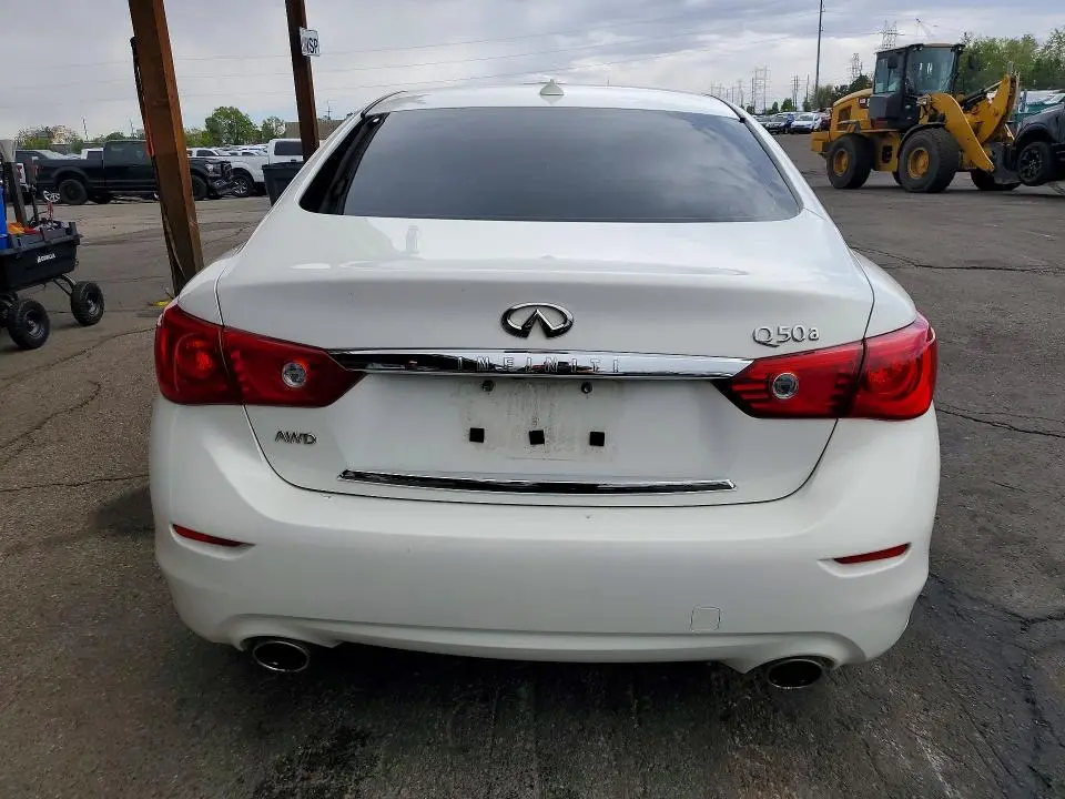 2015 INFINITI Q50 BASE  