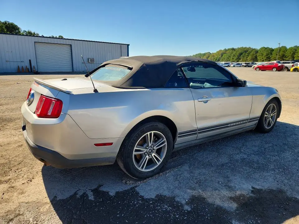 2010 FORD MUSTANG   