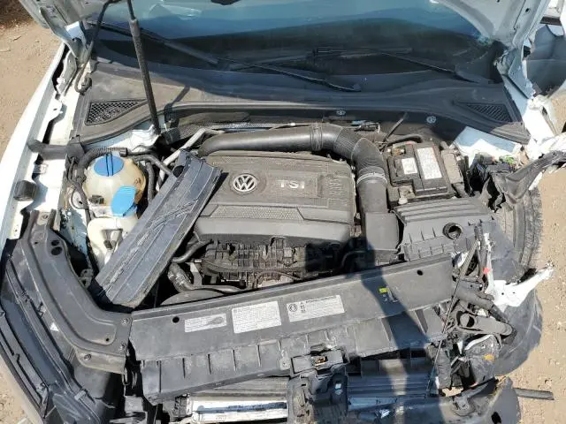 2016 VOLKSWAGEN PASSAT SE  