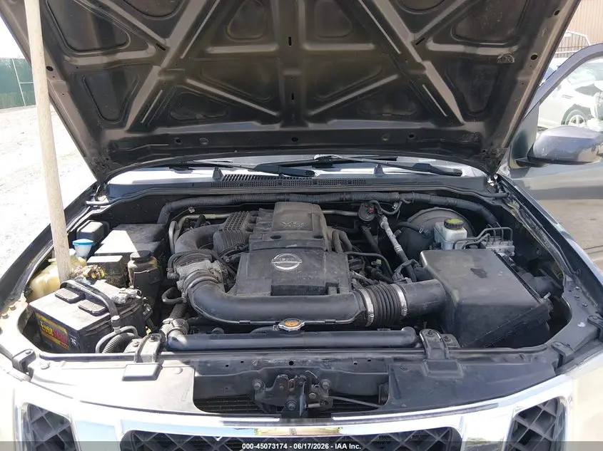 2012 NISSAN PATHFINDER SV