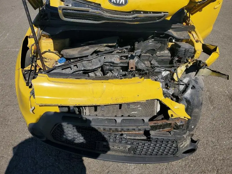 2014 KIA SOUL +  