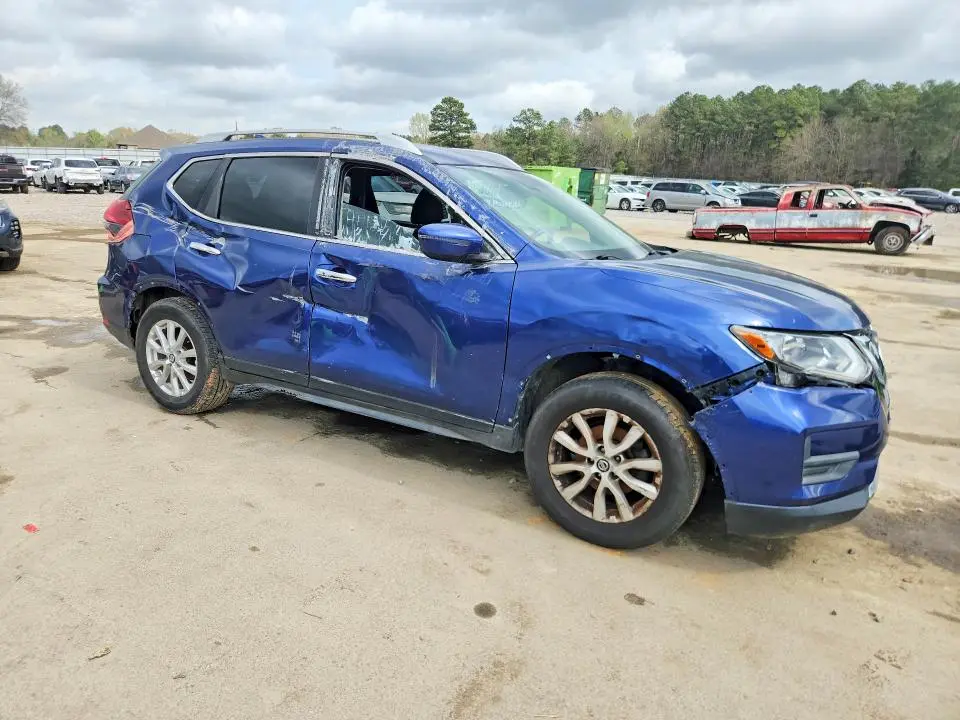 2020 NISSAN ROGUE SV  