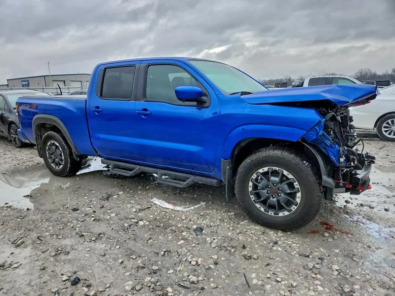 2025 NISSAN FRONTIER SV  