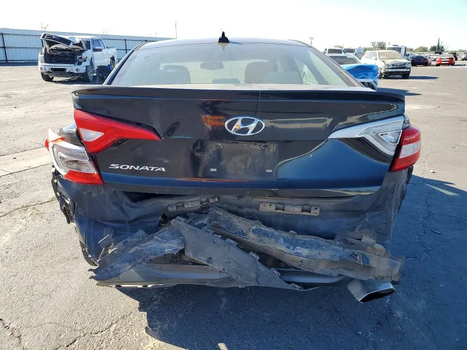 2016 HYUNDAI SONATA SE  