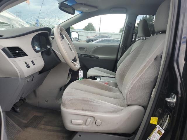 2012 TOYOTA SIENNA LE