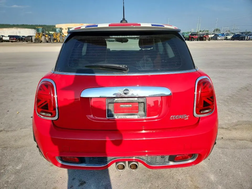 2019 MINI COOPER S  