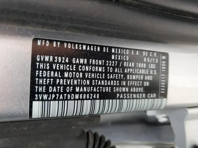 2013 VOLKSWAGEN BEETLE