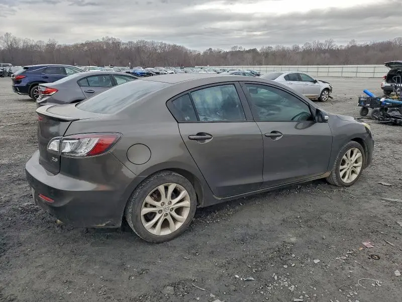 2010 MAZDA 3 S  