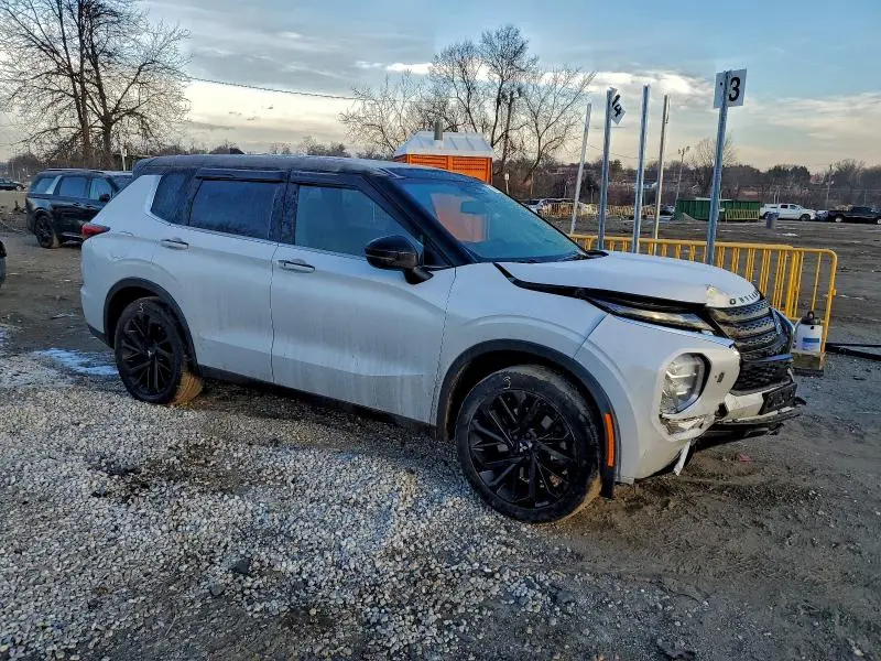 2023 MITSUBISHI OUTLANDER SEL  
