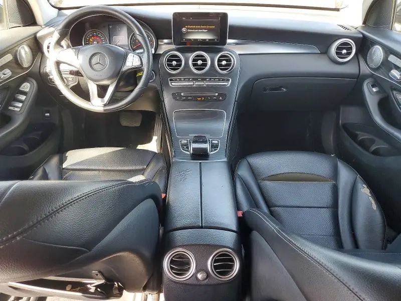 2016 MERCEDES-BENZ GLC 300  