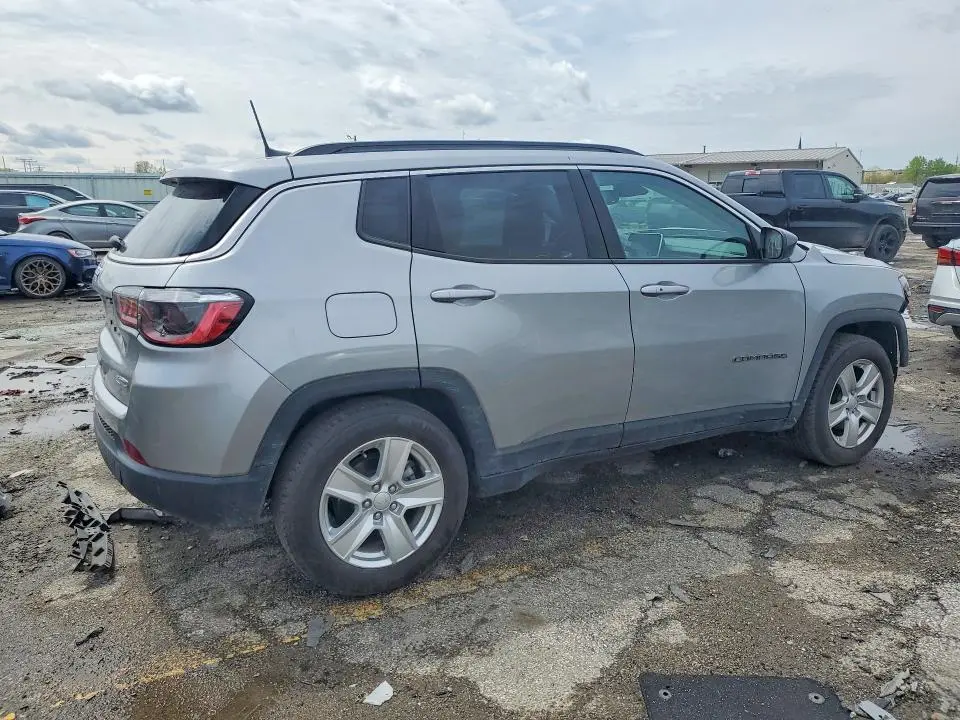 2022 JEEP COMPASS LATITUDE  
