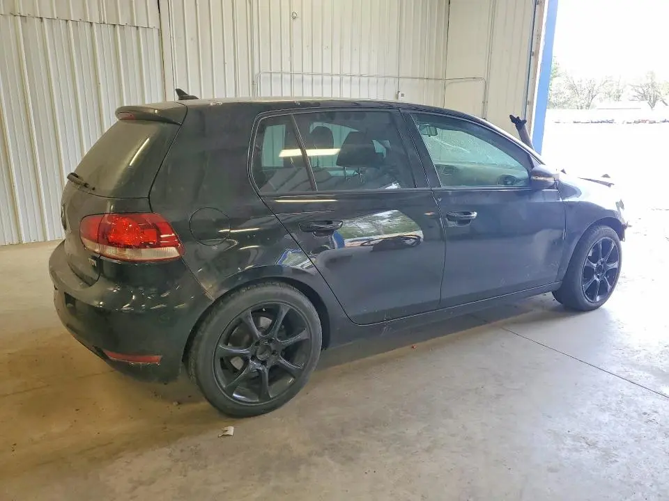 2013 VOLKSWAGEN GOLF   