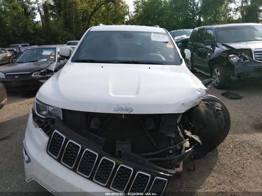 2020 JEEP GRAND CHEROKEE LAREDO E 4X2