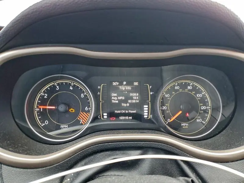 2015 JEEP CHEROKEE SPORT  