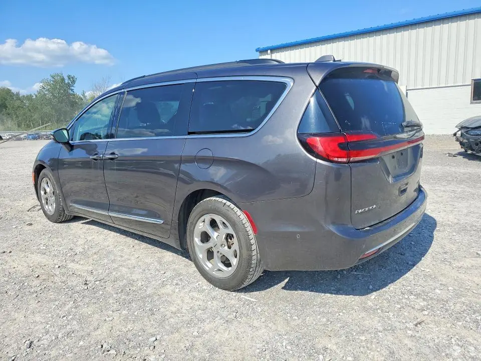 2022 CHRYSLER PACIFICA LIMITED  