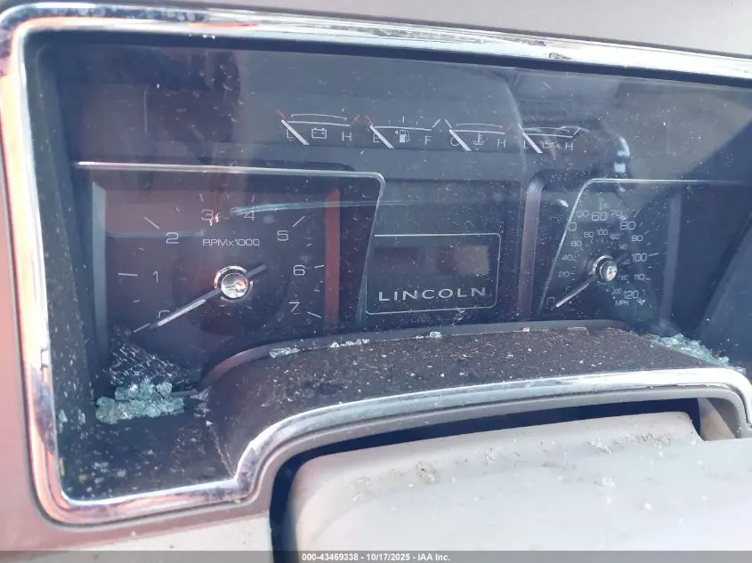 2011 LINCOLN NAVIGATOR L  