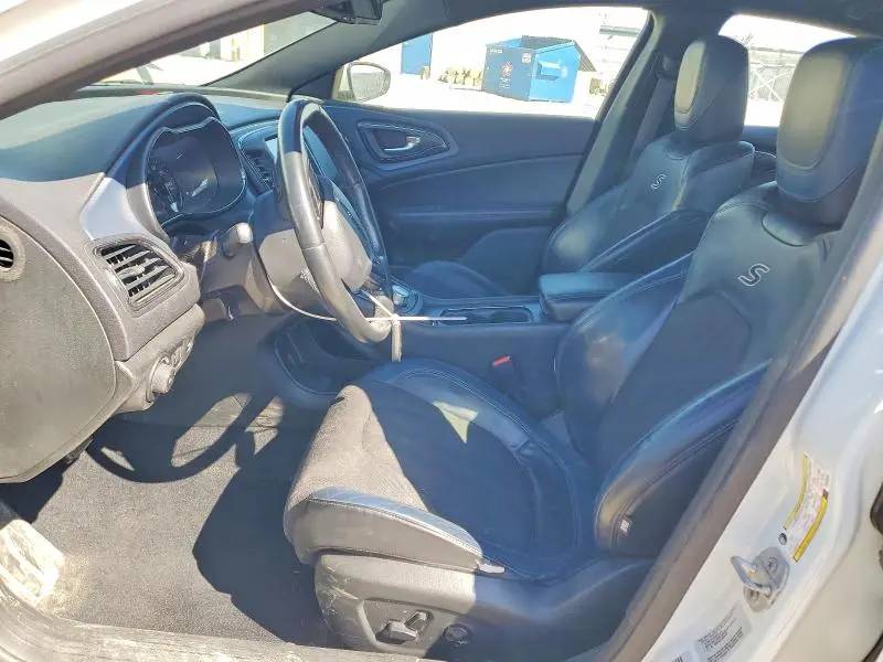 2015 CHRYSLER 200 S  