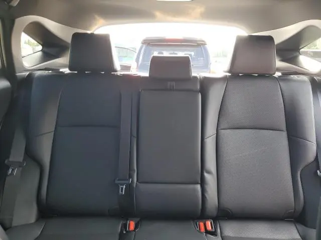 2024 TOYOTA VENZA LE  