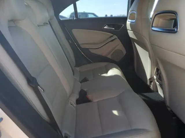 2014 MERCEDES-BENZ CLA 250