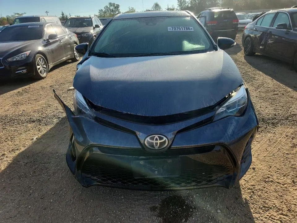 2017 TOYOTA COROLLA SE  