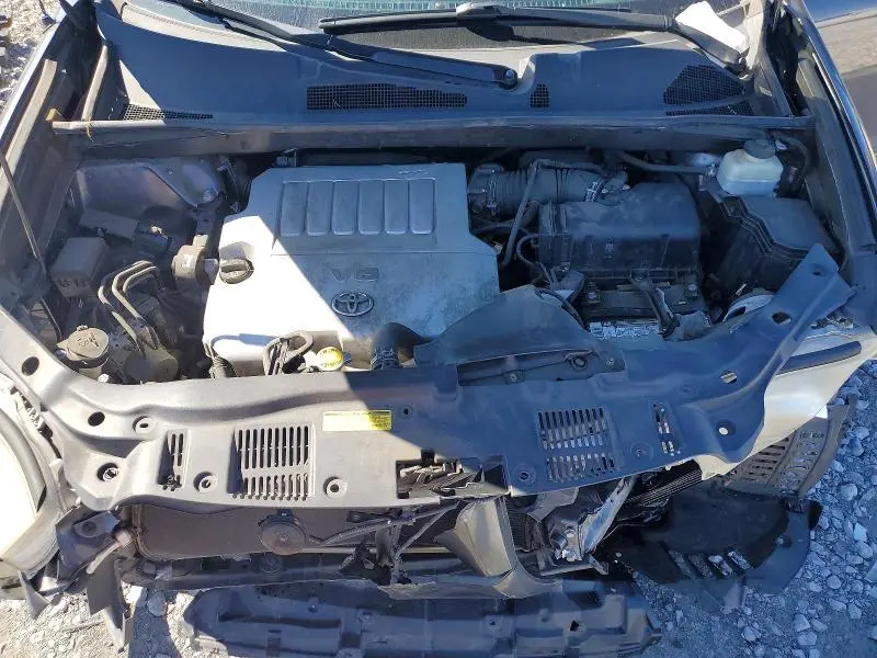 2010 TOYOTA HIGHLANDER BASE  