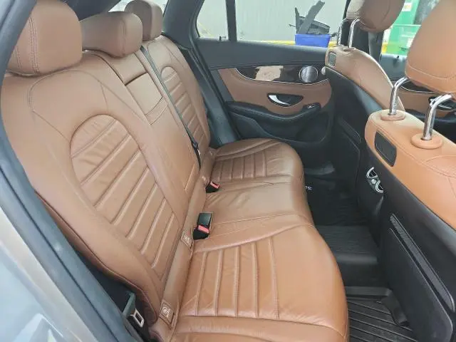 2019 MERCEDES-BENZ GLC 300  