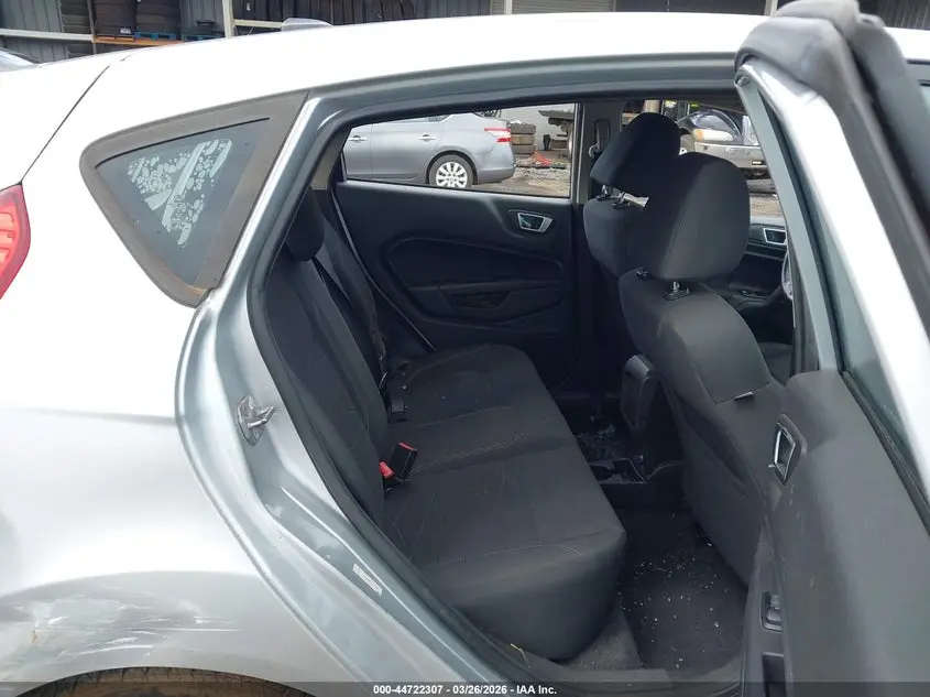 2014 FORD FIESTA SE