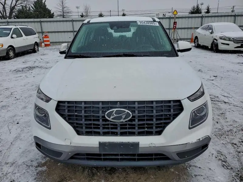 2021 HYUNDAI VENUE SE  