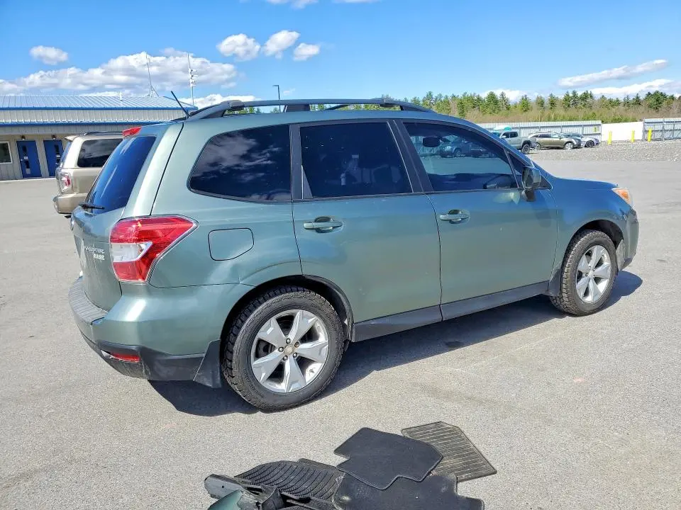 2014 SUBARU FORESTER   