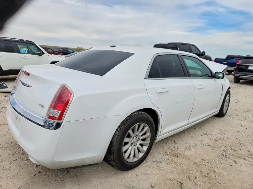 2014 CHRYSLER 300   