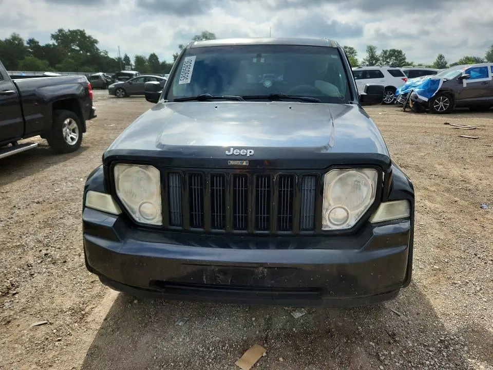 2011 JEEP LIBERTY SPORT  