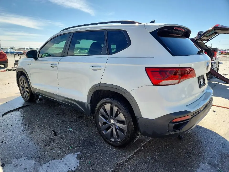 2022 VOLKSWAGEN TAOS S  