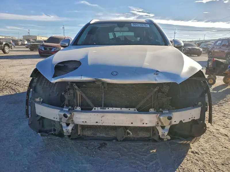 2016 MERCEDES-BENZ GLC 300  