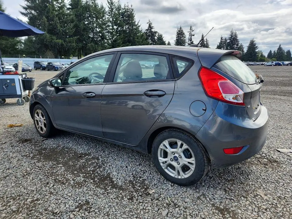 2015 FORD FIESTA SE  