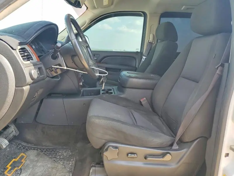 2011 CHEVROLET AVALANCHE LS  