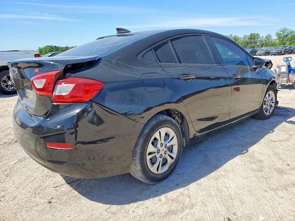 2019 CHEVROLET CRUZE LS  