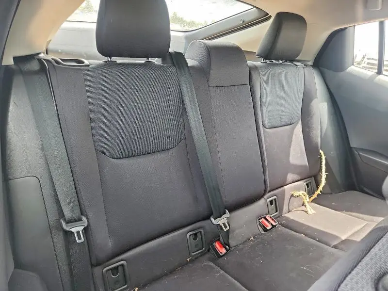 2023 TOYOTA PRIUS LE  