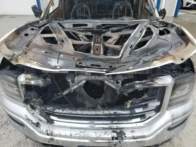 2018 GMC SIERRA K1500 SLT  