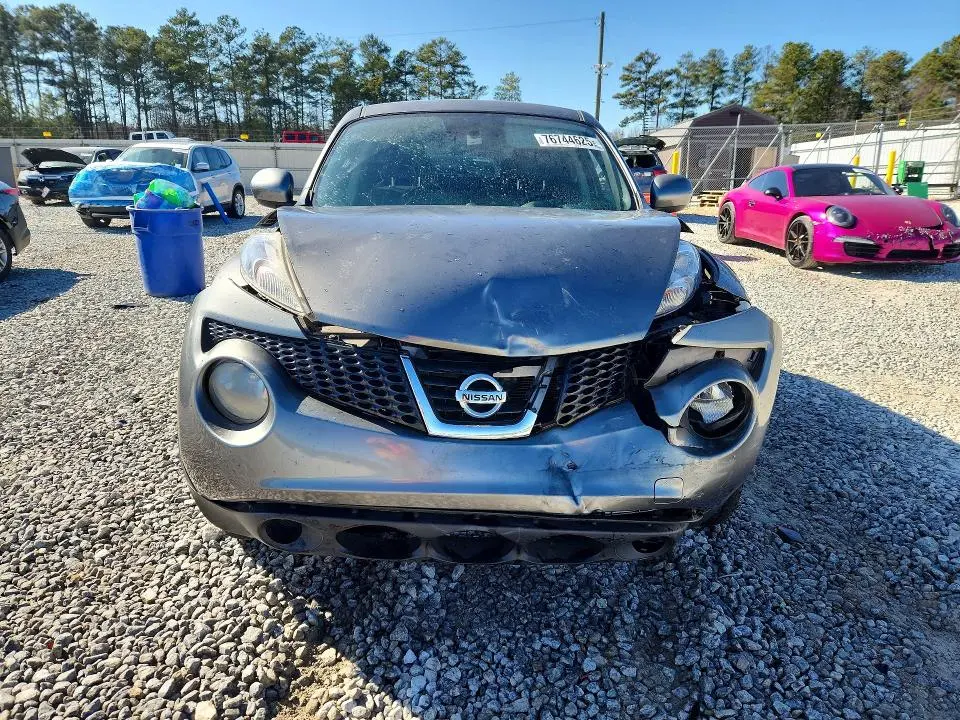 2013 NISSAN JUKE S  