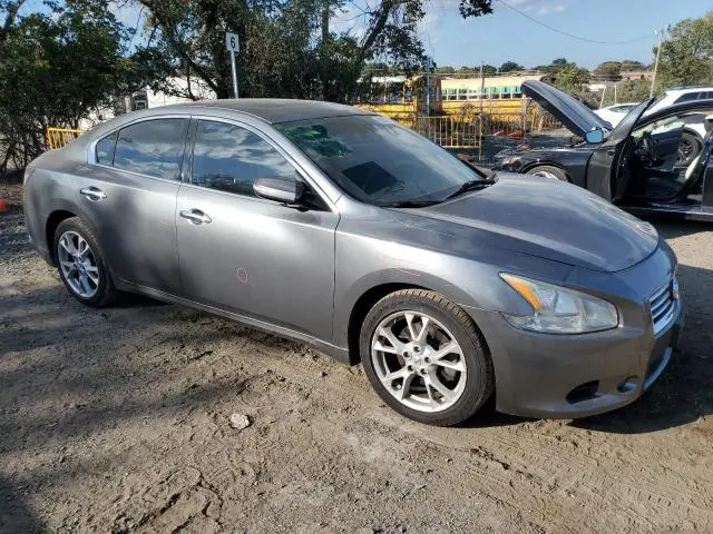 2014 NISSAN MAXIMA S  