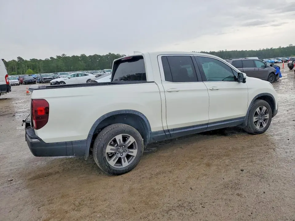 2017 HONDA RIDGELINE RTL  
