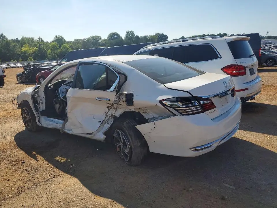2017 HONDA ACCORD LX  