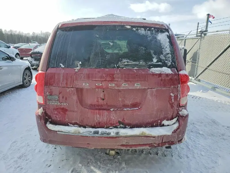 2015 DODGE GRAND CARAVAN SE  