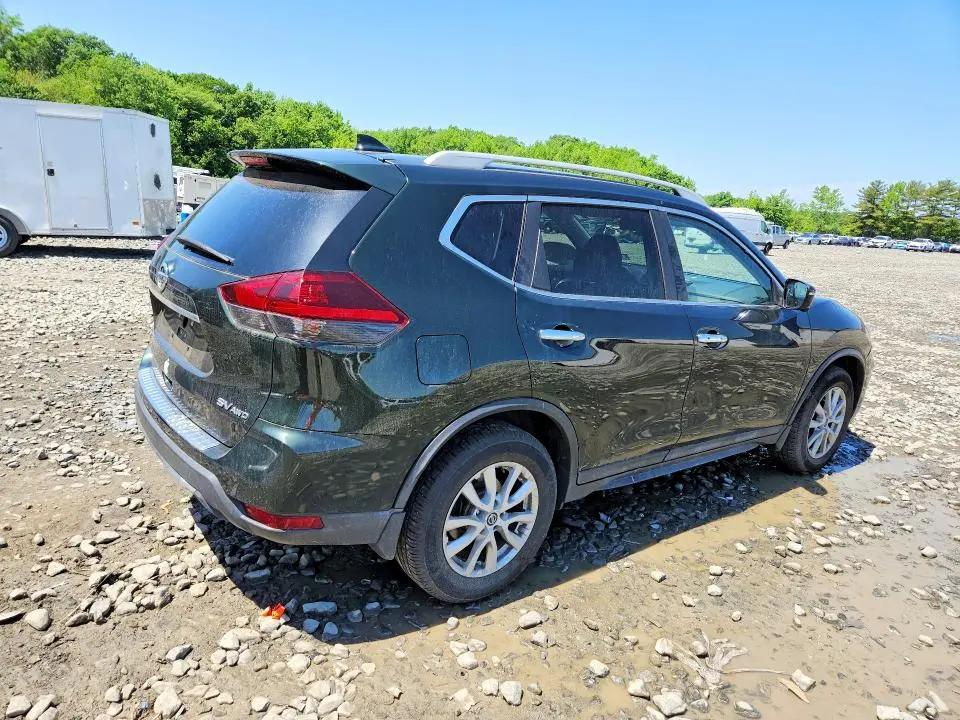 2018 NISSAN ROGUE SV  