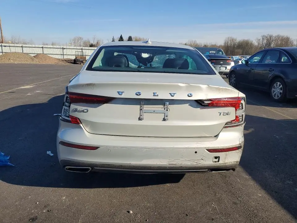 2019 VOLVO S60 T5 INSCRIPTION  