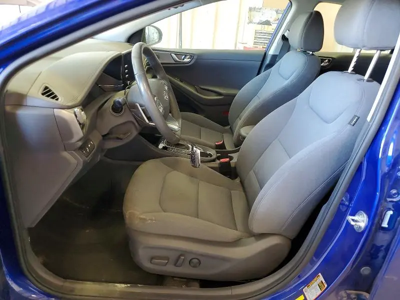 2022 HYUNDAI IONIQ SE  